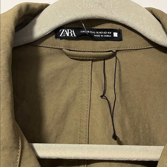 ZARA NWOT Men's Khaki Cropped Trench coat, Size XL - Picture 5 of 13